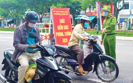 Đi đường với QR Code, người Đà Nẵng qua chốt kiểm soát chỉ trong vài giây