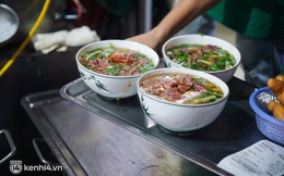 [CẬP NHẬT] Hà Nội: Quận Đống Đa "giảm nhiệt" cho bán hàng ăn tại chỗ trở lại, các quận/huyện mới lên vùng cam thì như thế nào?