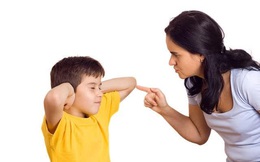 Chuyên gia tâm lý: Càng mắng con càng phản nghịch, chỉ vì cha mẹ quên không nói 1 câu này!