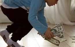 4 khuynh hướng về tiền bạc nếu không sớm nhận ra, bạn sẽ chỉ ‘tiền mất tật mang’