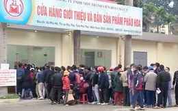 Lý do tạm dừng bán pháo hoa loại giàn phun hoa