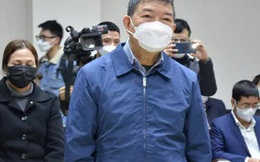 Nguyên giám đốc Bệnh viện Bạch Mai Nguyễn Quốc Anh bị tuyên phạt 5 năm tù