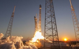Tên lửa nặng 4 tấn của SpaceX chuẩn bị va chạm với Mặt Trăng ở tốc độ hơn 9.000 km/h