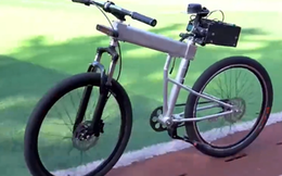 Học sinh trung học chế tạo xe đạp tự lái trình độ thuật toán ngang ngửa xe điện Tesla
