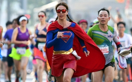 Hơn 10.000 vận động viên tham gia giải chạy dưới nắng thu Hà Nội