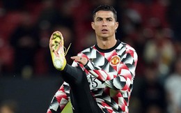 Ronaldo viết tâm thư sau khi bị MU trừng phạt công khai: 'Cảm xúc đã lấn át lý trí'