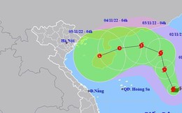 Bão số 7 liên tục đổi hướng, di chuyển rất chậm, diễn biến phức tạp