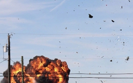 Mỹ: Hai máy bay quân sự va chạm, rơi xuống đất phát nổ