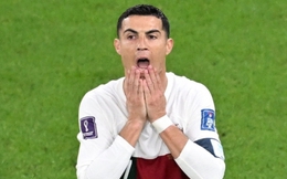 Bồ Đào Nha bị loại, Ronaldo lên tiếng đáp trả chỉ trích