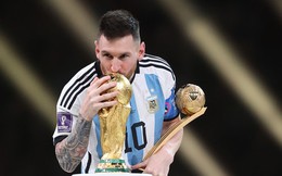 Sự thật thú vị về Cúp vàng World Cup: chiếc cúp Messi nhận được chỉ là bản sao và FIFA sắp thay cúp mới vì... không còn đủ chỗ khắc tên cho nhà vô địch