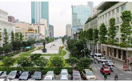 TPHCM cấm xe vào đường Nguyễn Huệ trong 3 ngày