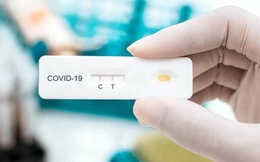 Hướng dẫn test nhanh COVID-19 tại nhà, nếu kết quả xét nghiệm dương tính, người dân cần làm ngay một việc
