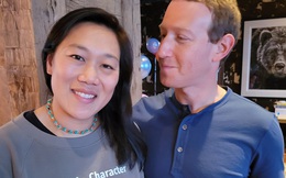 Ông chủ Facebook đăng ảnh chúc mừng sinh nhật vợ, ca sĩ họ Đàm comment "Happy birthday Mark Zuckerberg" cùng ngàn tim