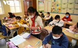 Từ 28/2, học sinh lớp 1-6 ở các huyện ngoại thành Hà Nội dừng học trực tiếp