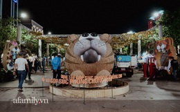 Gần 500 người xuyên đêm tháo dỡ "ông Hổ khổng lồ", dọn dẹp phố đi bộ Nguyễn Huệ sẵn sàng cho ngày làm việc đầu tiên của năm mới