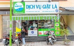 "Tiệm giặt là của người Điếc" tại Hà Nội, nơi giúp chúng ta giao tiếp với nhau một cách chậm lại với những con người mong lắm sự hòa nhập với cộng đồng