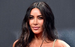 Ngôi sao tai tiếng Kim Kardashian trở thành tỷ phú đô la: Kiếm tiền ngay cả trong những tình huống khủng hoảng!