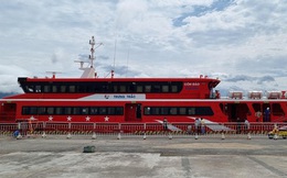 Cận cảnh tàu cao tốc sắp chở những hành khách đầu tiên đi tuyến Đà Nẵng – Lý Sơn