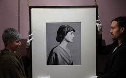 Cung điện công bố bức hình chưa từng thấy trước đây của Công nương Diana với câu chuyện ít ai biết đằng sau