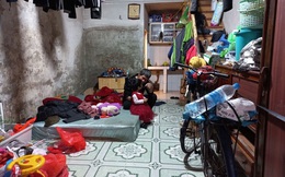 Bé gái dưới cống ngập nước ở Hải Phòng: Mẹ bỏ đi đã lâu, chưa được đến trường, 2 bố con sống trong căn nhà tuềnh toàng đã xuống cấp