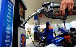 HSBC cảnh báo rủi ro lạm phát khi giá dầu tăng cao, Việt Nam lại thiếu hụt nhiên liệu