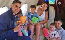 Cristiano Ronaldo: ‘Có hàng tỷ USD nhưng điều quan trọng nhất với tôi vẫn là gia đình’