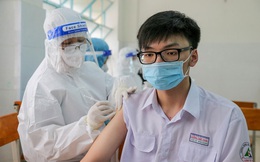 Có nên lùi lịch tiêm vaccine khác khi trùng lịch tiêm vaccine COVID-19?