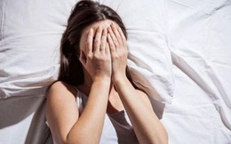 "Rùng mình khi ngủ” là hiện tượng bình thường hay dấu hiệu cảnh báo bệnh lý nguy hiểm? Câu trả lời gây kinh ngạc, chớ nên xem thường
