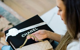 Ở tuổi 30, tôi đã vứt luôn ước mơ tậu được một chiếc túi Chanel