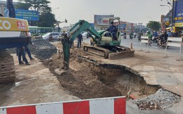TP.HCM: Lại xuất hiện hố “tử thần” ngay giao lộ ở Gò Vấp, kẹt xe kéo dài