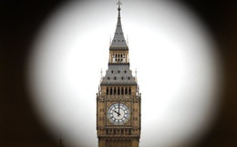 Đồng hồ Big Ben nổi tiếng chuẩn bị hoạt động, tiếng chuông sẽ sớm ngân vang trở lại