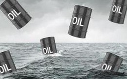 Vì đâu giá dầu bất ngờ lao dốc 6%?