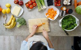 Xu hướng tiêu dùng 2022: 34% giảm chi tiêu ăn uống và 46% có kế hoạch nấu ăn nhiều hơn ở nhà
