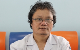 Bác sỹ Trương Hữu Khanh giải thích lý do khiến cúm A bùng lên "trái mùa"