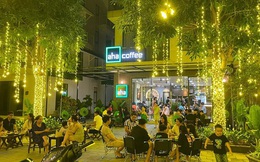 Ai đứng sau Aha Cafe?