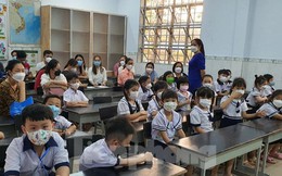 Nan giải bài toán học sinh tăng, giáo viên thiếu