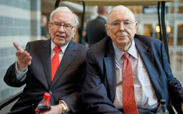 Câu chuyện 'già mà vẫn dẻo dai' của Warren Buffett: Kỷ nguyên của các CEO 100 tuổi vui tính và không chịu ‘nhường ngôi’