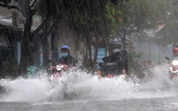 Đối mặt với mưa lũ, miền Trung có nguy cơ ngập nặng