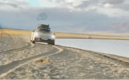 Đại gia Hải Phòng lái Porsche 16 tỷ “phá đảo” khắp Trung Quốc