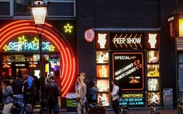 Amsterdam công bố kế hoạch dời phố đèn đỏ