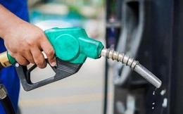 Giá xăng tăng 620 đồng, dầu giảm mạnh gần 1.000 đồng/lít