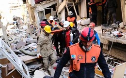 Hơn 8.000 người được giải cứu từ đống đổ nát sau động đất ở Thổ Nhĩ Kỳ