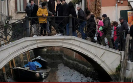 Kênh ở Venice cạn kiệt, Italy đối mặt với đợt hạn hán mới