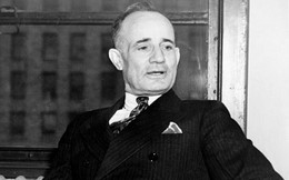 Napoleon Hill: Cái kết thảm cho cuộc đời 1 kẻ lừa đảo từ thiện, qua đời trong đơn độc và nghèo khó