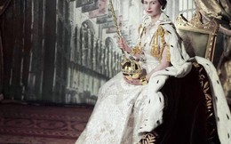 Đúng ngày này 71 năm trước, công chúa 25 tuổi trở thành nữ vương của một siêu đế chế, xác lập nhiều kỷ lục vô tiền khoán hậu