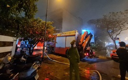 Cháy cơ sở massage ở Hà Nội, nhiều người thoát nạn