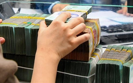 Vì sao có tình trạng lãi suất huy động 6 tháng cao hơn 24 tháng?