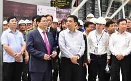Thủ tướng đề nghị sớm đưa nhà ga có kiến trúc cung đình ở Huế vào sử dụng