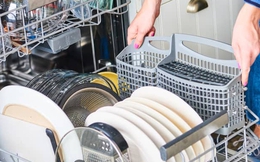 5 cách hay để tối đa hóa không gian trong máy rửa bát