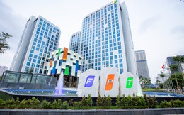 Lợi nhuận FPT lập đỉnh mới dù doanh thu giảm, thị trường nước ngoài khởi sắc nhưng thị trường trong nước vẫn gặp khó